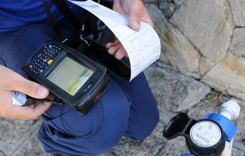 Conta de água alta por vazamento o que fazer